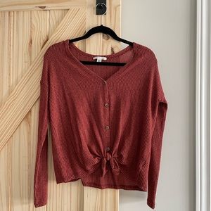 American Eagle XS long sleeve. Burnt red colour. Lose fit.